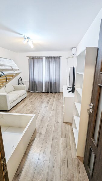 Decebal, Metrou Dristor, Nu Depinzi de Radet ! Studio 40mp Renovat, AC