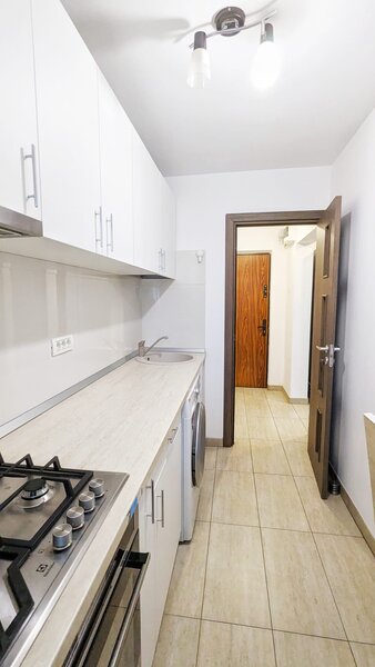 Decebal, Metrou Dristor, Nu Depinzi de Radet ! Studio 40mp Renovat, AC