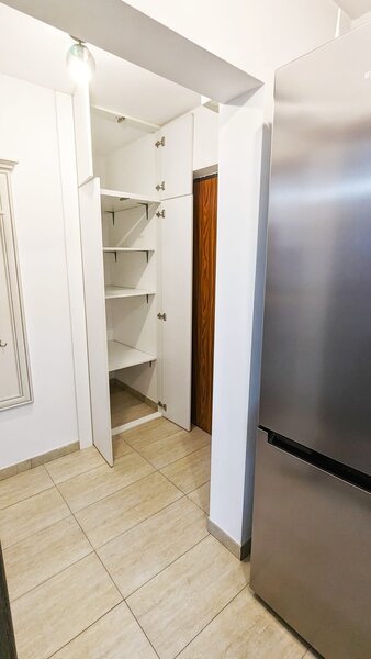 Decebal, Metrou Dristor, Nu Depinzi de Radet ! Studio 40mp Renovat, AC