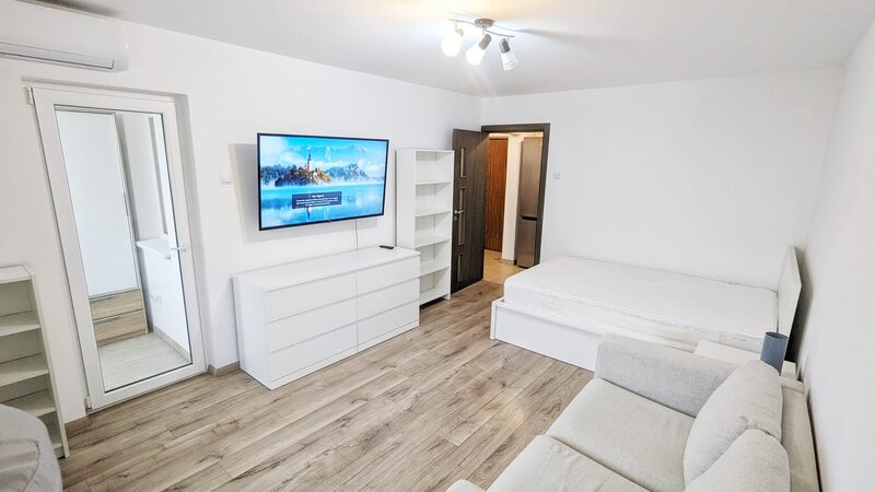 Decebal, Metrou Dristor, Nu Depinzi de Radet ! Studio 40mp Renovat, AC